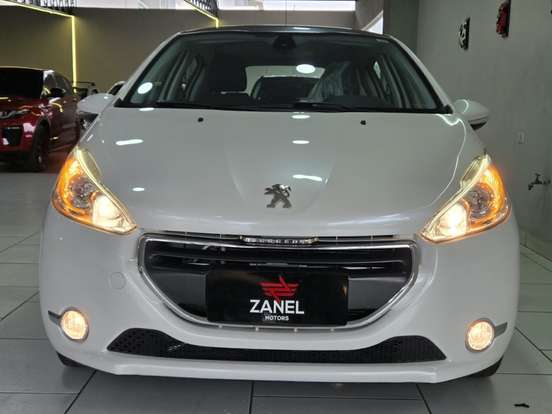 PEUGEOT-208-2014