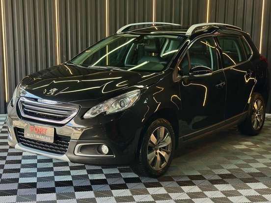PEUGEOT-208-2015