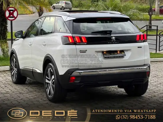 PEUGEOT-3008-2018