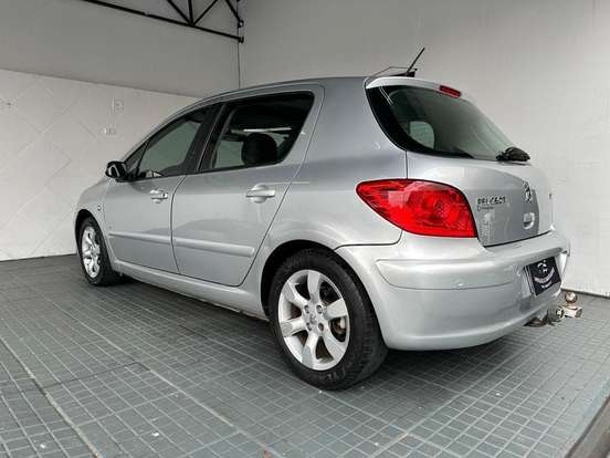 PEUGEOT-307-1.6 PRESENCE 16V FLEX 4P MANUAL PEUGEOT-307-2010
