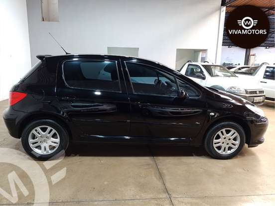 PEUGEOT-307-2010