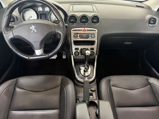 PEUGEOT-308-1.6 GRIFFE THP 16V GASOLINA 4P AUTOMÁTICO PEUGEOT-308-2015