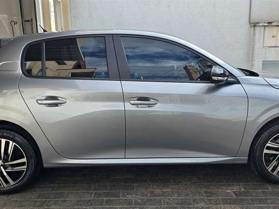 PEUGEOT-208-1.0 TURBO 200 FLEX GRIFFE CVT PEUGEOT-208-2024