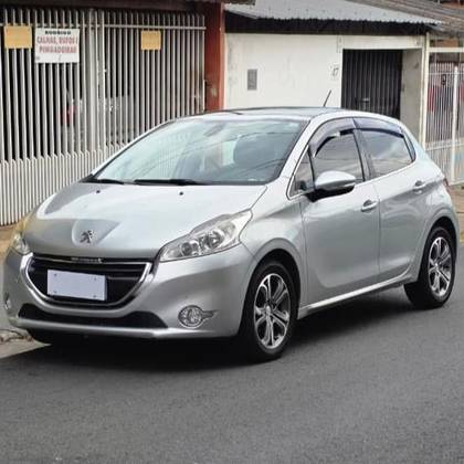 PEUGEOT 208 1.6 GRIFFE 16V FLEX 4P AUTOMÁTICO