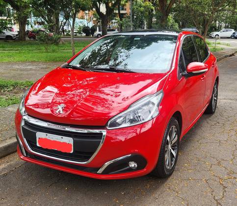 PEUGEOT 208 1.6 GRIFFE 16V FLEX 4P AUTOMÁTICO