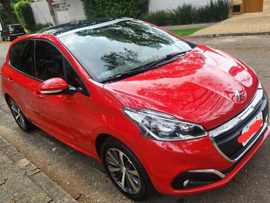 PEUGEOT-208-1.6 GRIFFE 16V FLEX 4P AUTOMÁTICO PEUGEOT-208-2018