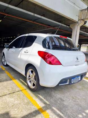 PEUGEOT-308-2013