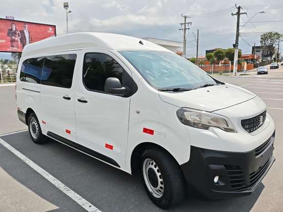 PEUGEOT-EXPERT-2020