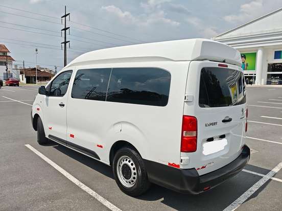 PEUGEOT-EXPERT-2020