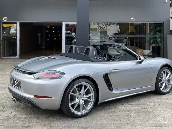 PORSCHE-718-2.0 16V H4 GASOLINA BOXSTER PDK PORSCHE-718-2024