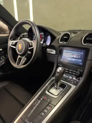 PORSCHE-718-2024