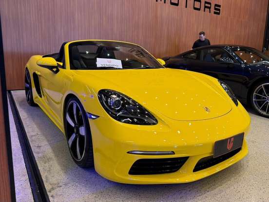 PORSCHE-718-2019