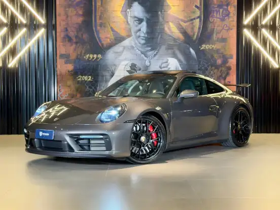 PORSCHE-911-2023