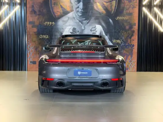 PORSCHE-911-2023