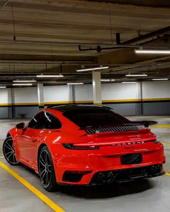 PORSCHE-911-2020