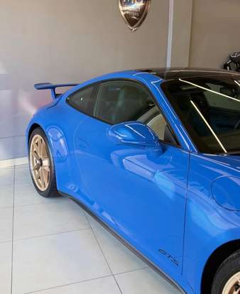 PORSCHE-911-2025