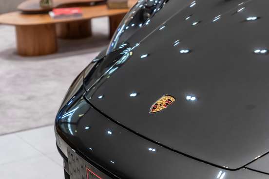 PORSCHE-911-2023