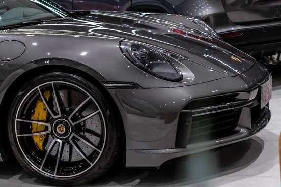 PORSCHE-911-2023