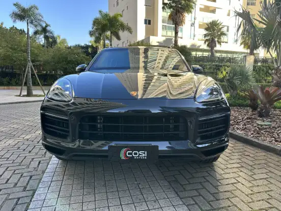 PORSCHE-CAYENNE-2022