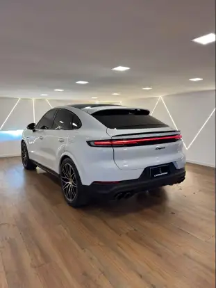 PORSCHE-CAYENNE-2024
