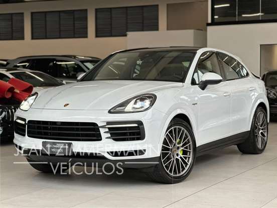 PORSCHE-CAYENNE-2023