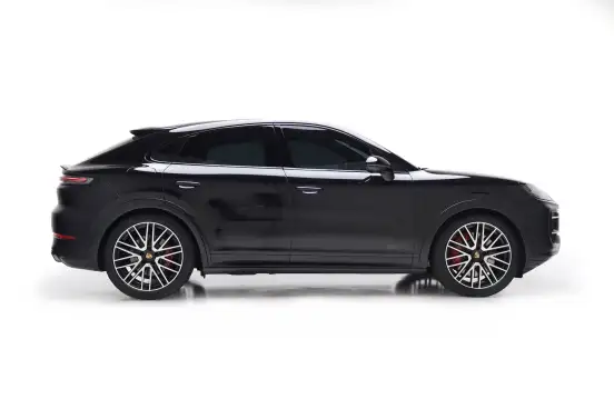 PORSCHE-CAYENNE-2025