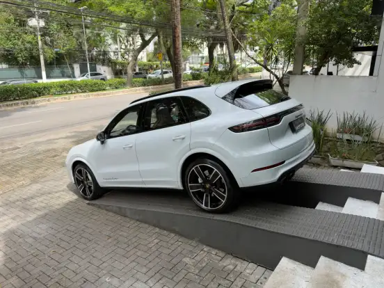 PORSCHE-CAYENNE-4.0 V8 GASOLINA TURBO AWD TIPTRONIC S PORSCHE-CAYENNE-2022