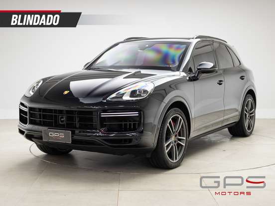 PORSCHE-CAYENNE-2021