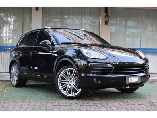 PORSCHE-CAYENNE-2013