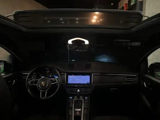 PORSCHE-MACAN-2.0 16V GASOLINA 4P AUTOMÁTICO PORSCHE-MACAN-2021