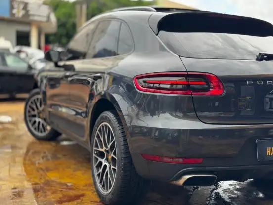 PORSCHE-MACAN-2.0 16V GASOLINA 4P AUTOMÁTICO PORSCHE-MACAN-2017