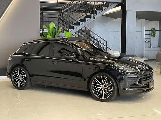 PORSCHE-MACAN-2022