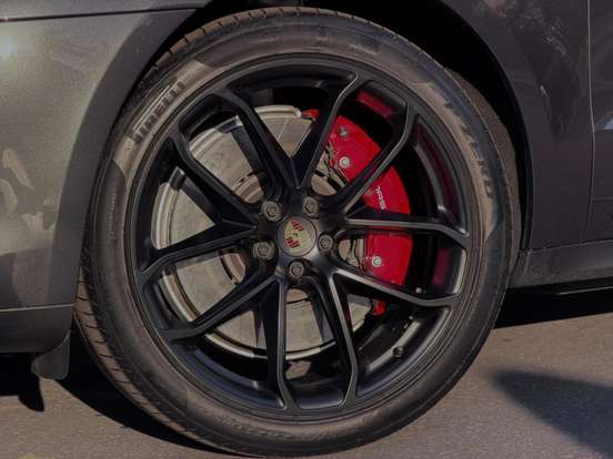 PORSCHE-MACAN-2023