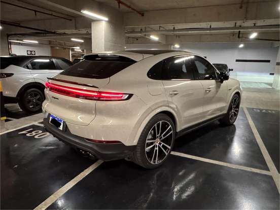 PORSCHE-CAYENNE-3.0 V6 E-HYBRID COUPÉ AWD TIPTRONIC S PORSCHE-CAYENNE-2025