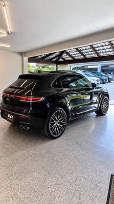 PORSCHE-MACAN-2023