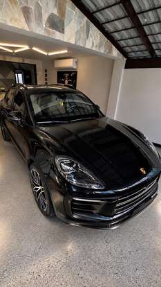 PORSCHE-MACAN-2023