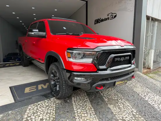 RAM-1500-5.7 V8 GASOLINA REBEL CD 4X4 AUTOMÁTICO RAM-1500-2021