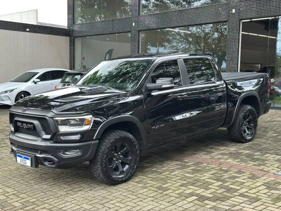 RAM 1500 5.7 V8 GASOLINA REBEL CD 4X4 AUTOMÁTICO