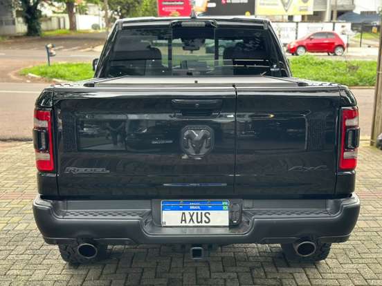 RAM-1500-5.7 V8 GASOLINA REBEL CD 4X4 AUTOMÁTICO RAM-1500-2022