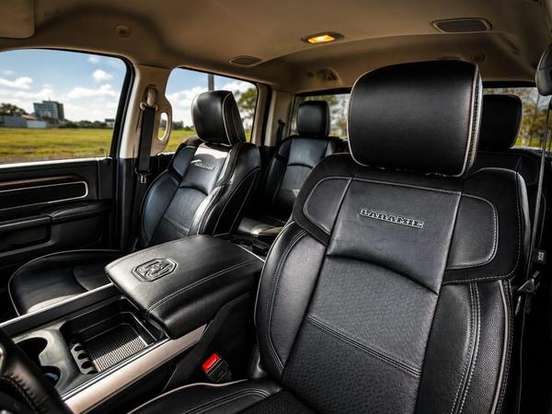 RAM-2500-6.7 I6 TURBO DIESEL LARAMIE CD 4X4 AUTOMÁTICO RAM-2500-2023