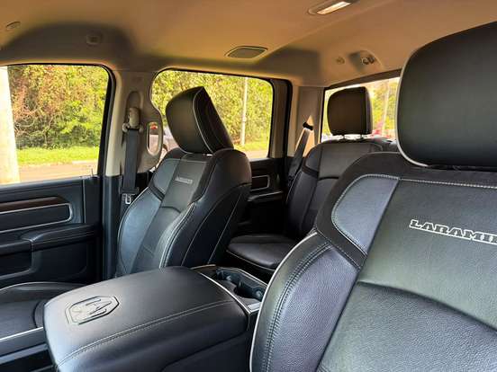 RAM-2500-6.7 I6 TURBO DIESEL LARAMIE CD 4X4 AUTOMÁTICO RAM-2500-2022