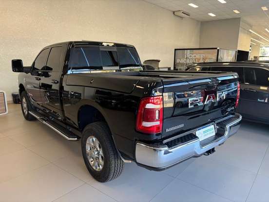 RAM-2500-6.7 I6 TURBO DIESEL LARAMIE CD 4X4 AUTOMÁTICO RAM-2500-2023