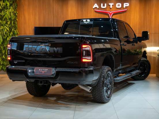 RAM-3500-6.7 I6 TURBO DIESEL LARAMIE CD 4X4 AUTOMÁTICO RAM-3500-2024