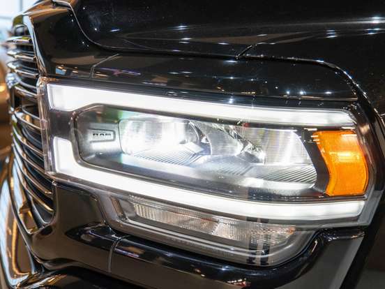 RAM-3500-6.7 I6 TURBO DIESEL LARAMIE CD 4X4 AUTOMÁTICO RAM-3500-2024