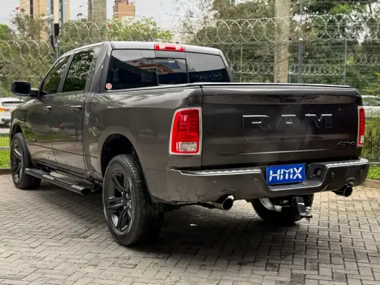 RAM-CLASSIC-5.7 V8 GASOLINA LARAMIE CD 4X4 AUTOMÁTICO RAM-CLASSIC-2022