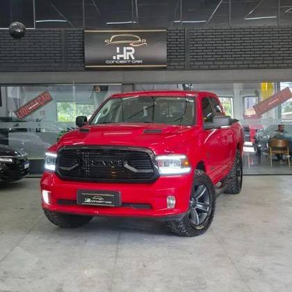 RAM CLASSIC 5.7 V8 GASOLINA LARAMIE CD 4X4 AUTOMÁTICO