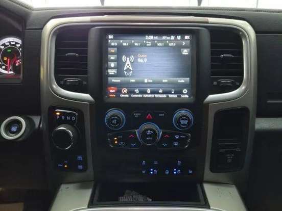 RAM-CLASSIC-5.7 V8 GASOLINA LARAMIE CD 4X4 AUTOMÁTICO RAM-CLASSIC-2022