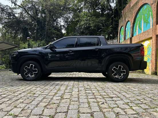 RAM-RAMPAGE-2.0 HURRICANE 4 TURBO GASOLINA REBEL 4X4 AUTOMÁTICO RAM-RAMPAGE-2023
