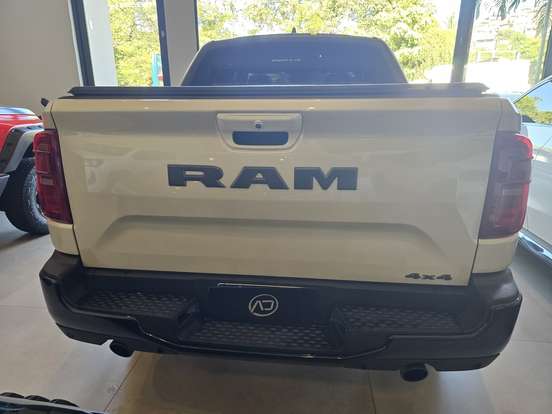 RAM-RAMPAGE-2.0 HURRICANE 4 TURBO GASOLINA R/T 4X4 AUTOMÁTICO RAM-RAMPAGE-2024