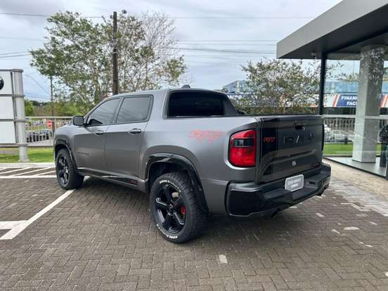 RAM-RAMPAGE-2.0 HURRICANE 4 TURBO GASOLINA R/T 4X4 AUTOMÁTICO RAM-RAMPAGE-2023